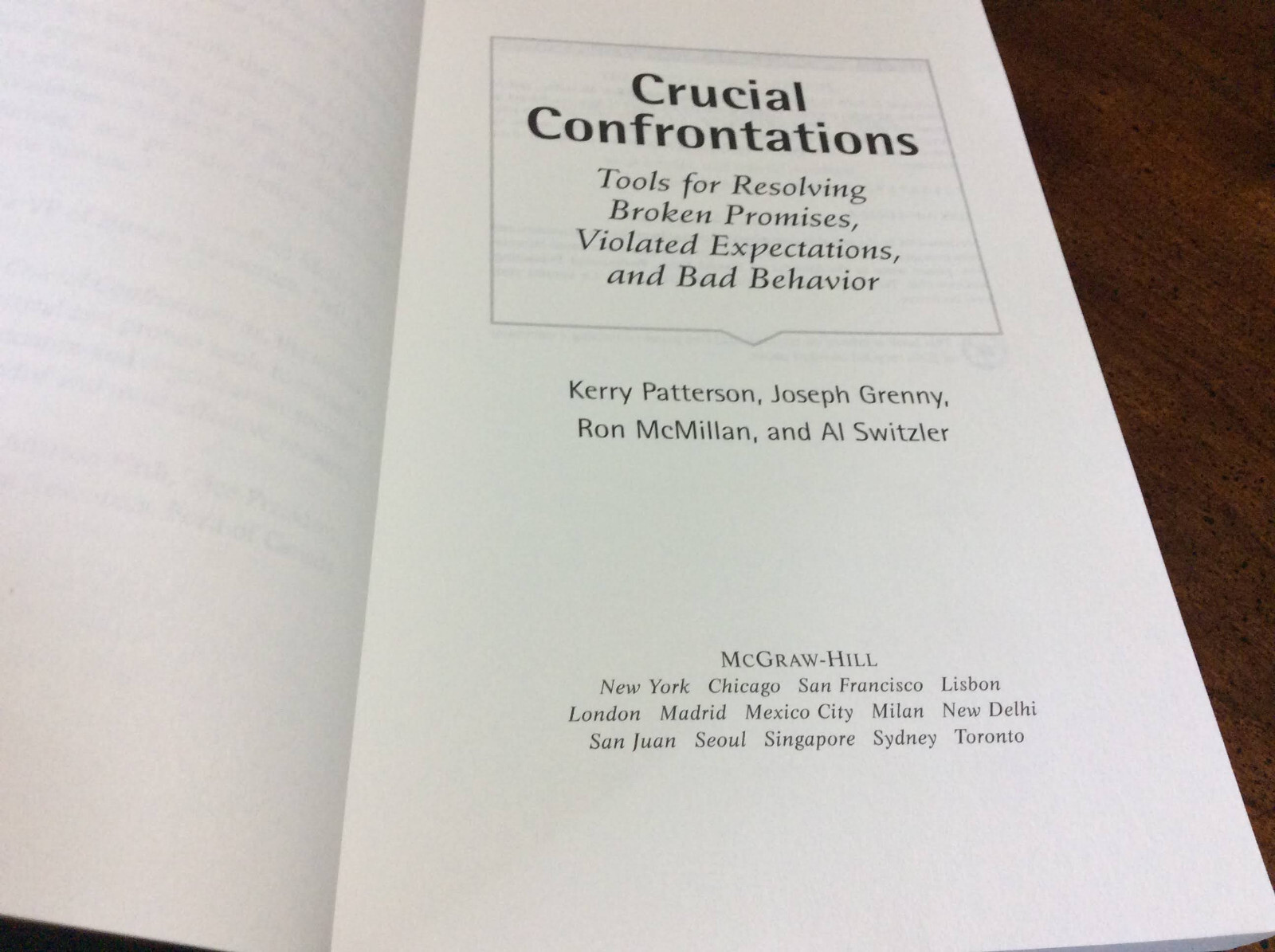 Crucial Confrontations: Tools for Resolvi By Kerry Patterson (2005 Paperback) VG